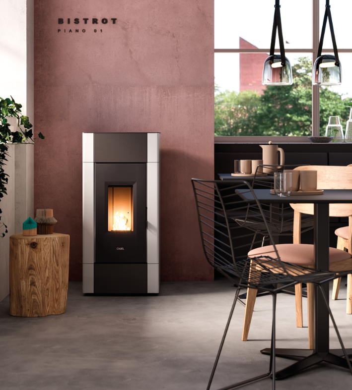 PM SRL STUFE E CAMINI STUFA PELLET CADEL CRISTAL 9